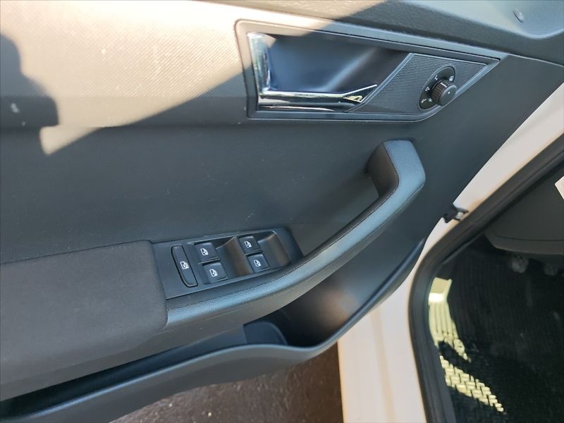 Škoda Fabia 1,0 TSI Style - fotka 10 z 11