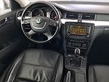 Škoda Superb (2010) Elegance 2.0 TDI, Navi, Xenony - náhled 7