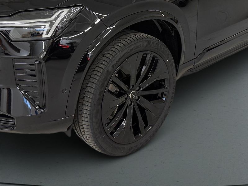 Volvo XC90 (2026) 2,0 XC90B5 Black Edition 3624 - fotka 6 z 15