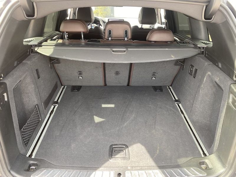 BMW X3 30D xDrive, automat, 2x kola - fotka 37 z 39