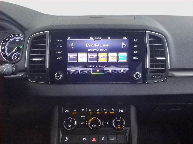 Škoda Karoq (2021) Style 1.5 TSI - fotka 12 z 18