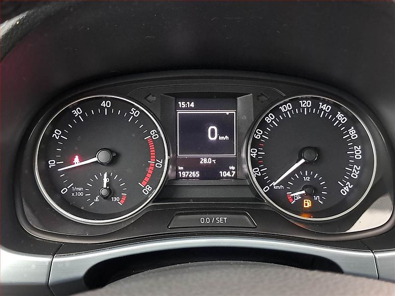 Škoda Fabia (2015) 1.2 TSI - fotka 11 z 16