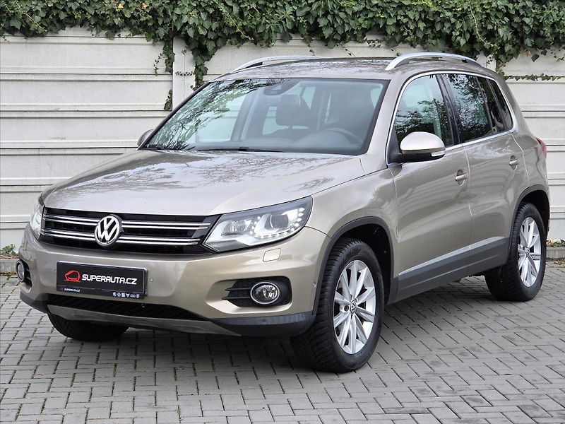 Volkswagen Tiguan 2,0 TDi DSG 4x4 Tažné z. Track - fotka 3 z 24