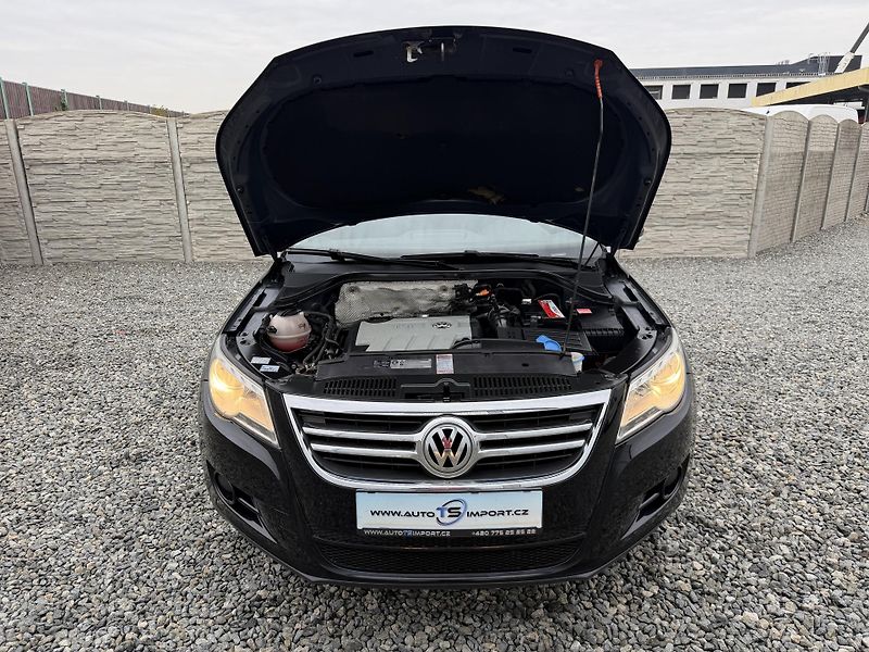 Volkswagen Tiguan 140PS 4x4 DSG PANORAMA - fotka 76 z 158