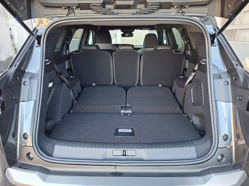 Peugeot 5008 (2026) ALLURE Hybrid 145 e-DCS6 - fotka 5 z 15