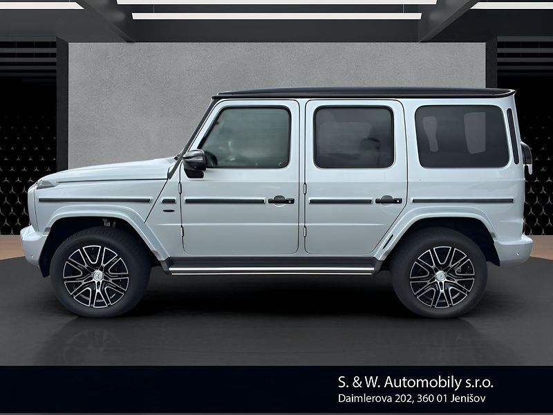 Mercedes-Benz Třídy G G 580 s technologií EQ - fotka 8 z 31
