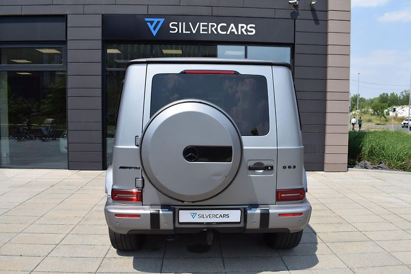 Mercedes-Benz Třídy G (2024) G63Manufa/Mat.šedá/dvoubarevná - fotka 30 z 36