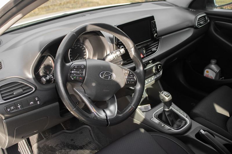 Hyundai i30 - fotka 9 z 29