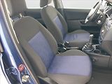 Ford Fiesta (2008) 1.3 i, nová STK, oblíbený vůz - náhled 9