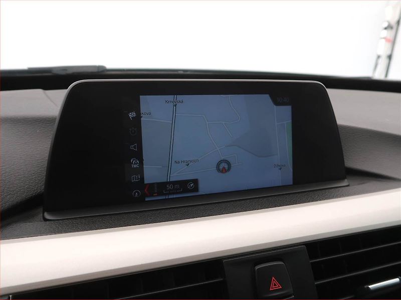 BMW Řada 3 (2018) 318d GT, Automat, Navi - fotka 13 z 25