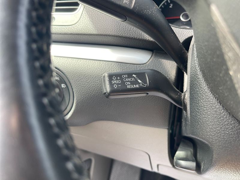 Volkswagen Sharan 2.0TDI 103kw*ZADÁNO* - fotka 36 z 39