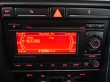 Audi A4 (2007) 2.0 TDI, AC, xenon - náhled 14