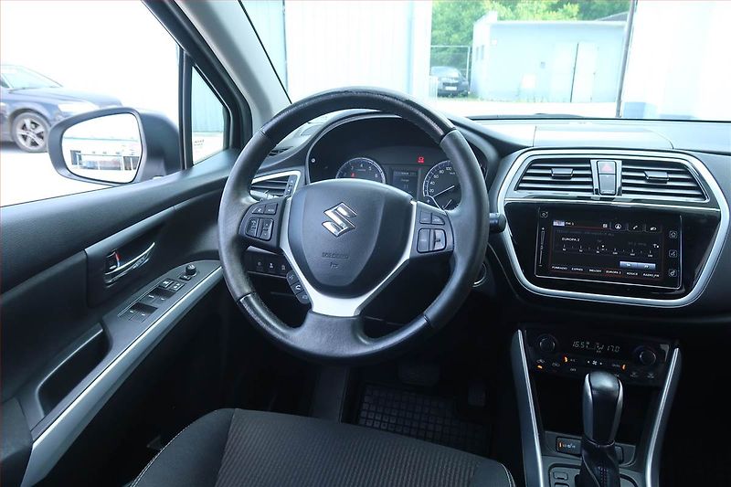 Suzuki SX4 S-Cross (2017) 1.4 BoosterJet, 4X4, Automat - fotka 7 z 24