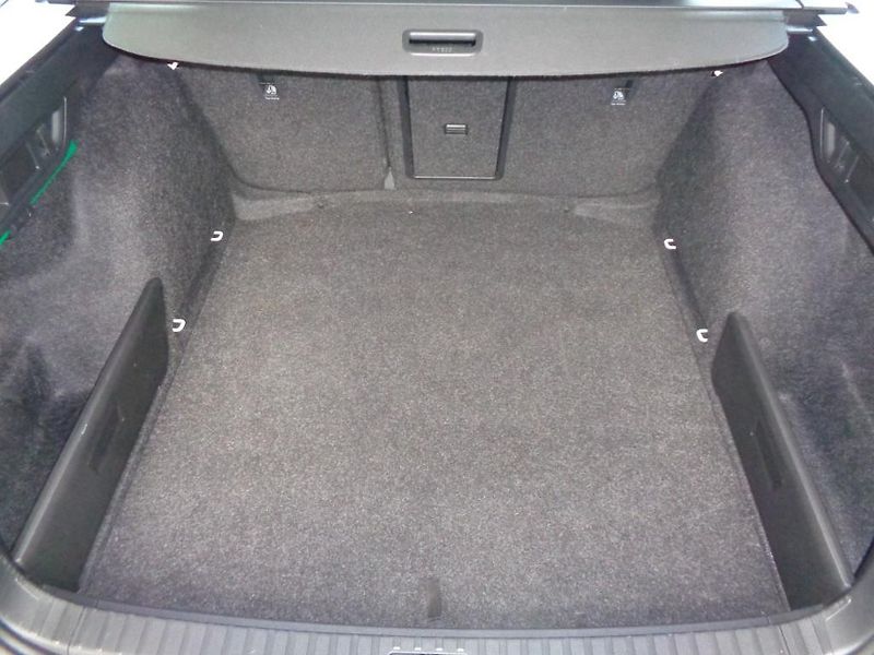 Škoda Octavia Combi IV 2.0 TDI DSG STYLE  11 - fotka 25 z 29