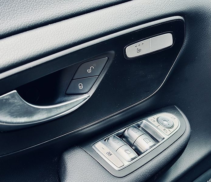 Mercedes-Benz Třídy V 250d Marco Polo HORIZON - fotka 23 z 39