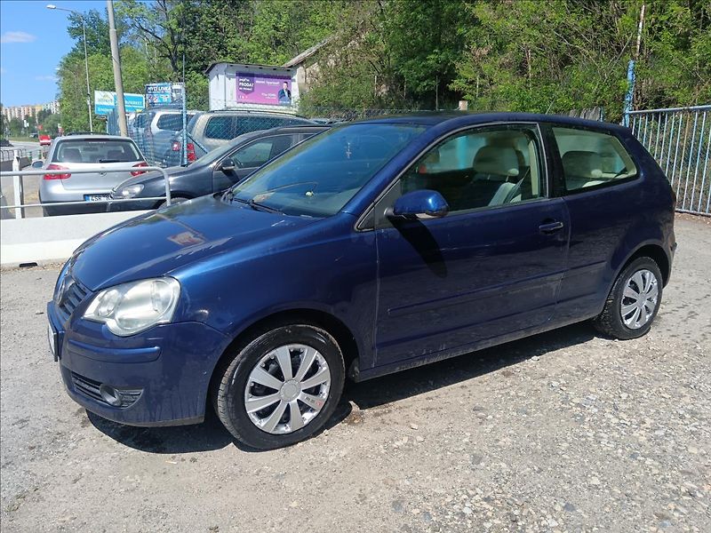 Volkswagen Polo 1,4 i Automat  Comfortline - fotka 5 z 17