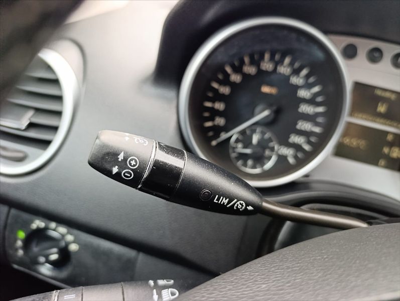 Mercedes-Benz Třídy M 3,0 320 CDi 4Matic,Navi,Xenony - fotka 23 z 36
