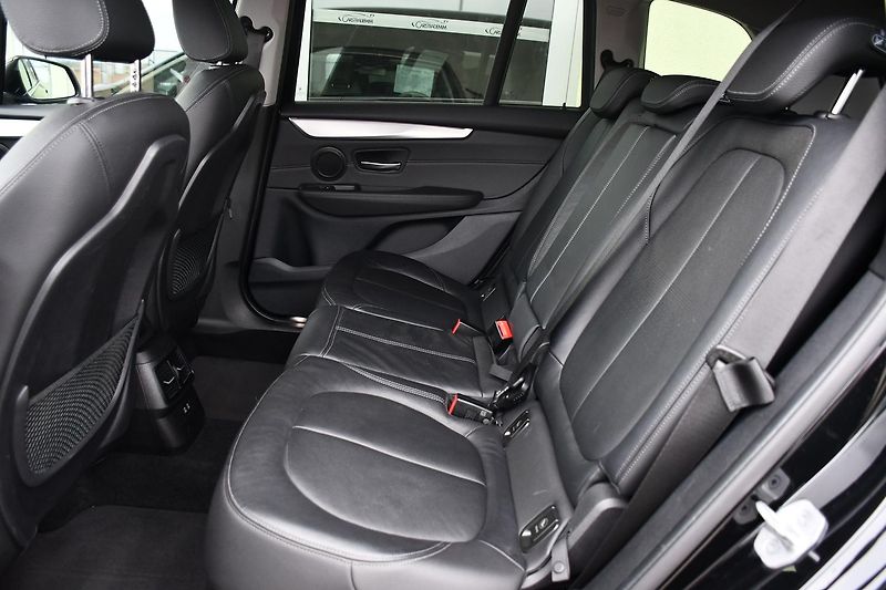 BMW Řada 2 216D GRAN TOURER 1M ČR TAŽNÉ - fotka 16 z 36
