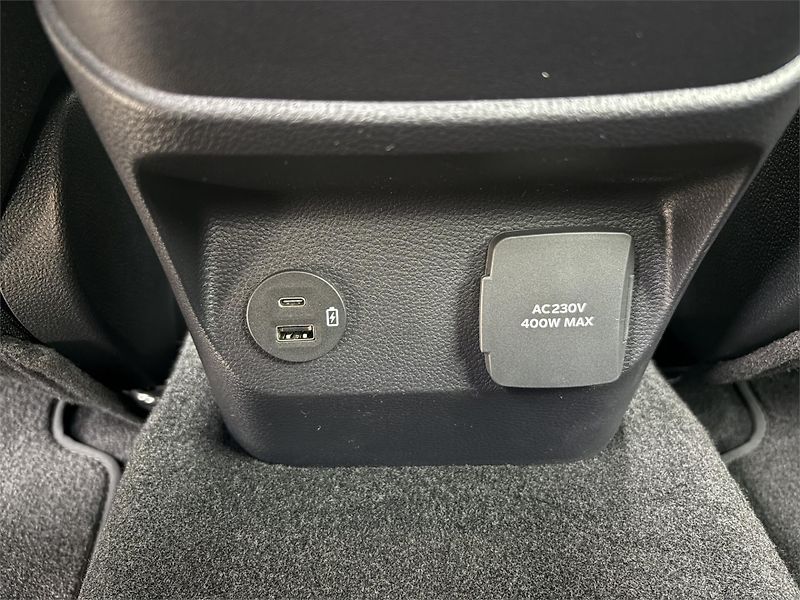 Ford Ranger (2026) Platinum, Dvojkabina, 3.0 EcoB - fotka 14 z 20