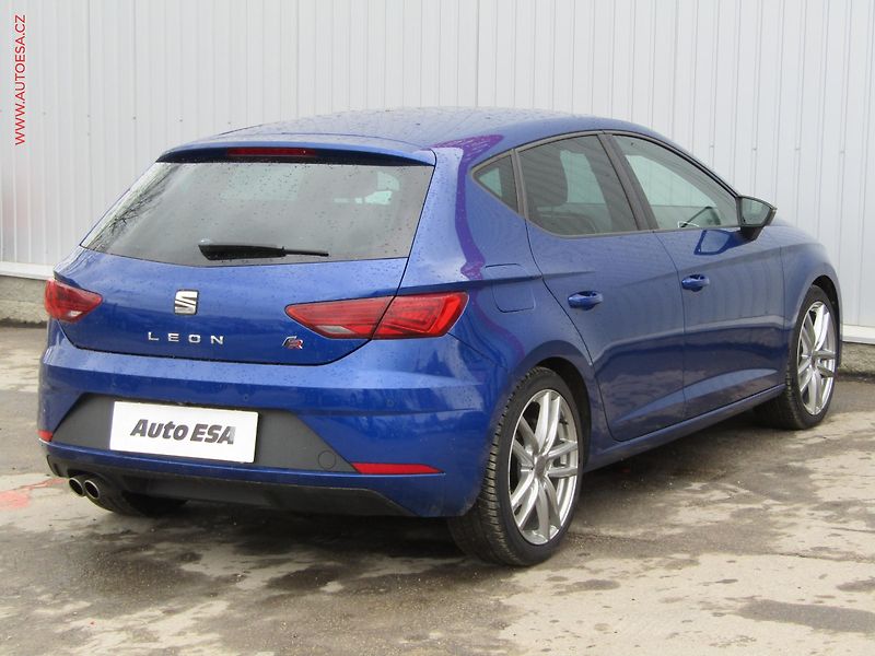 Seat Leon (2020) 1.5TSi, ČR, Bixenon, AC - fotka 4 z 17