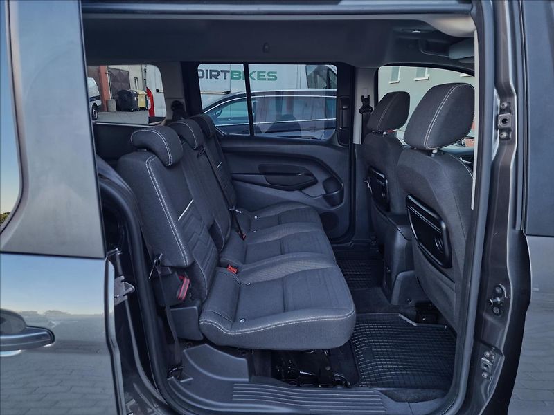 Ford Tourneo Connect 1.5TDCi 88kW L2, Titanium, ČR - fotka 15 z 50