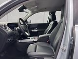 Mercedes-Benz EQB 300 4M Progressive 7 míst 360 - náhled 11