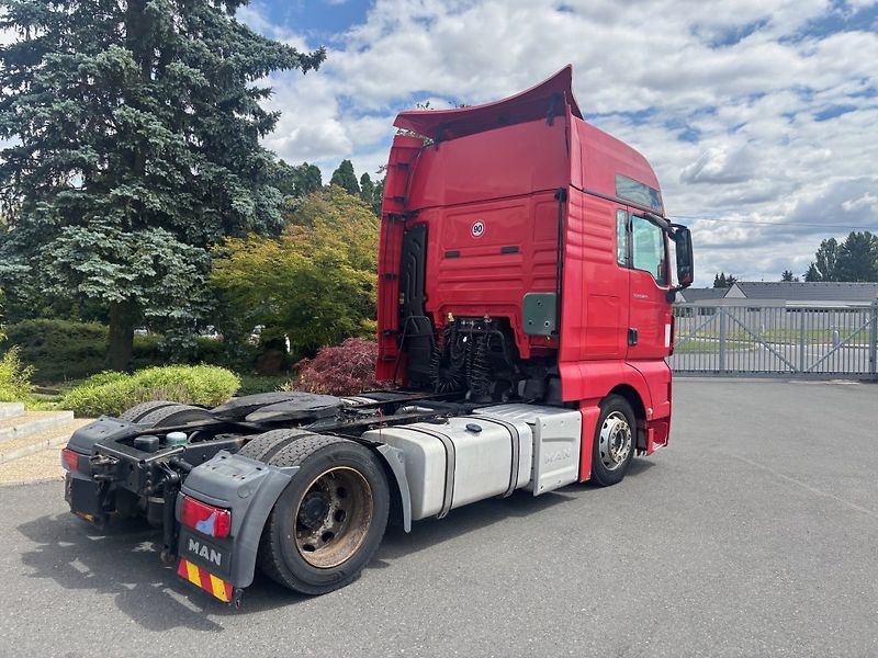 MAN TGX18.460 EURO 6 MEGA/lowdeck - fotka 4 z 16