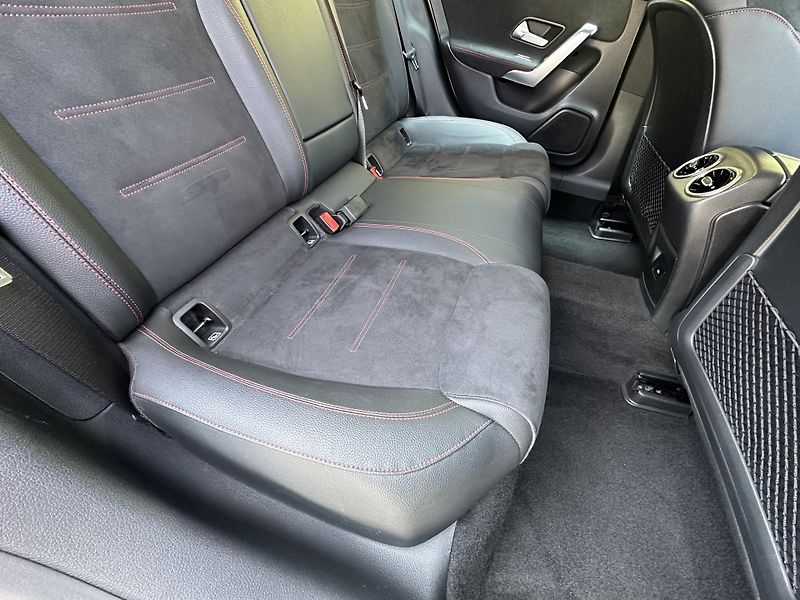 Mercedes-Benz CLA (2023) C180 AMG/PANAROMA/FACELIFT - fotka 26 z 44