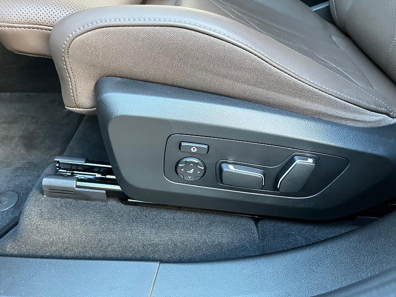 BMW X3 M 50i Xdrive - fotka 33 z 56