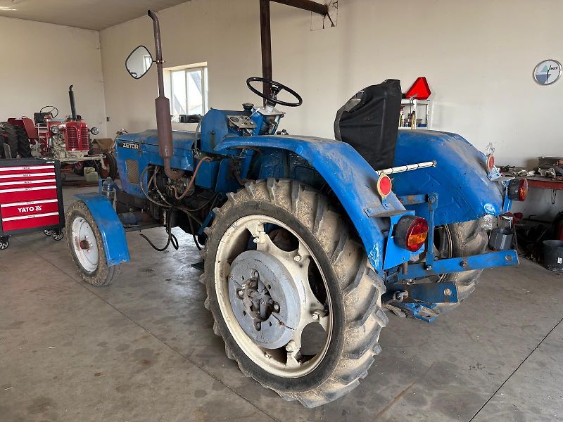 Zetor Zetor 5501 - fotka 4 z 8