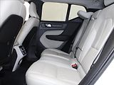 Volvo XC40 2,0 T4 140kW Insc. H/K 1.maj.Č - náhled 7