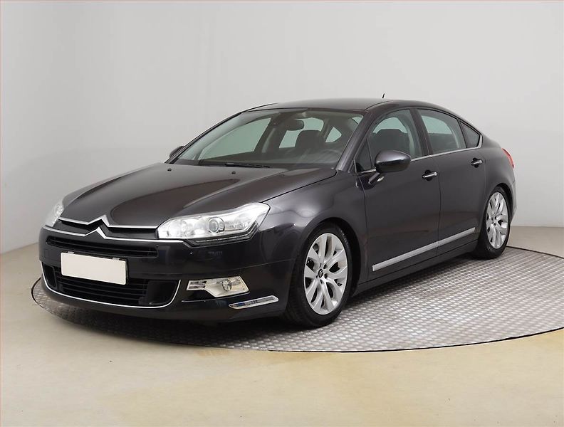 Citroën C5 (2012) 2.2 HDI, Automat, Navi, Xenony - fotka 2 z 26