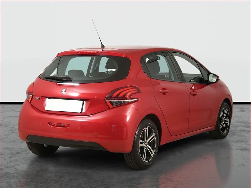 Peugeot 208 (2018) 1.2 PureTech, ČR,1.maj - fotka 5 z 16