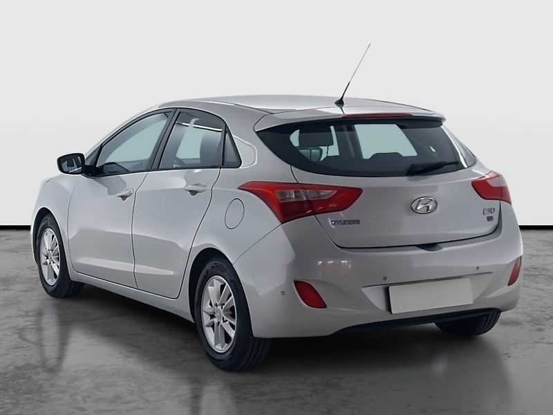 Hyundai i30 (2012) 1.6 GDI, Serv.kniha, Tempomat - fotka 4 z 18