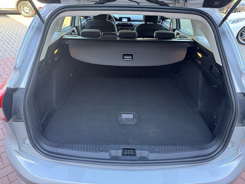 Ford Focus (2020) 1.5EcoBlue Digi Klima Tempomat - fotka 21 z 49