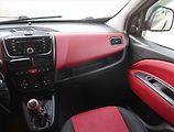 Fiat Dobló (2010) 1.3 MultiJet, 5Míst - náhled 8