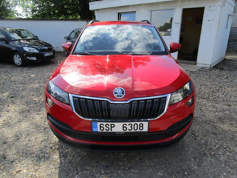 Škoda Karoq 1,6TDI-85KW-DSG-NOVÁ STK - fotka 2 z 30