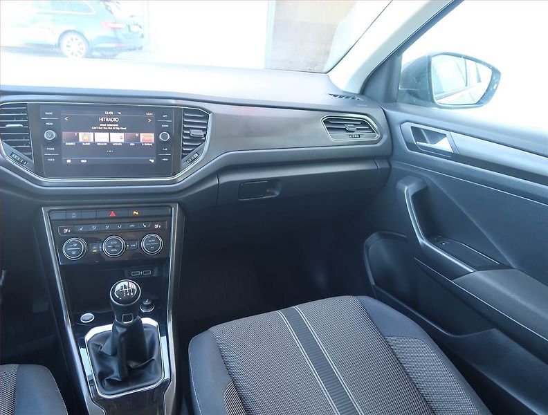 Volkswagen T-Roc (2019) 2.0 TDI, Tempomat - fotka 8 z 14
