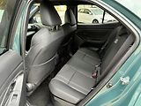 Toyota Yaris Cross 1.5 HSD 130k e-CVT AWD Executi - náhled 11
