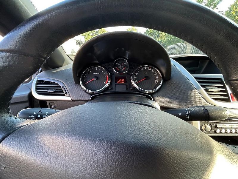 Peugeot 207 (2012) - fotka 13 z 18