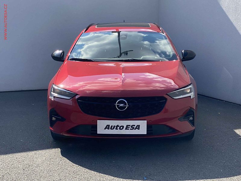 Opel Insignia (2021) 2.0 CDTI, AT, panor. kamera - fotka 2 z 21