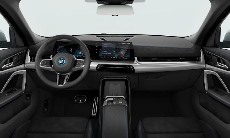 BMW iX2 xDrive30 - fotka 4 z 4