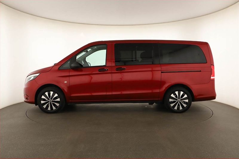 Mercedes-Benz Vito (2022) 119 CDI 4x4, Bus, 8Míst, ČR - fotka 3 z 17
