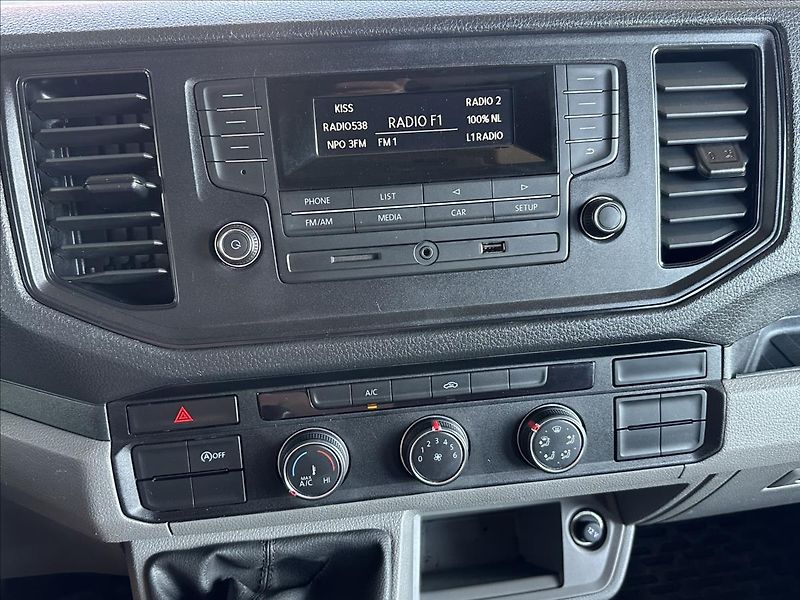 Volkswagen Crafter 2,0 6.MÍST SKLÁPĚČ - fotka 17 z 24