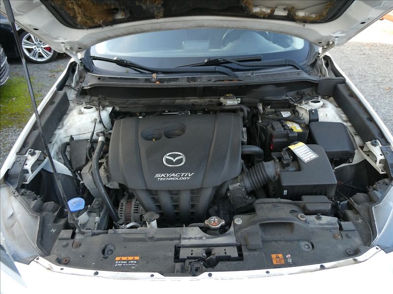Mazda CX-3 2,0 Skyactiv-G120 Revolution - fotka 33 z 37