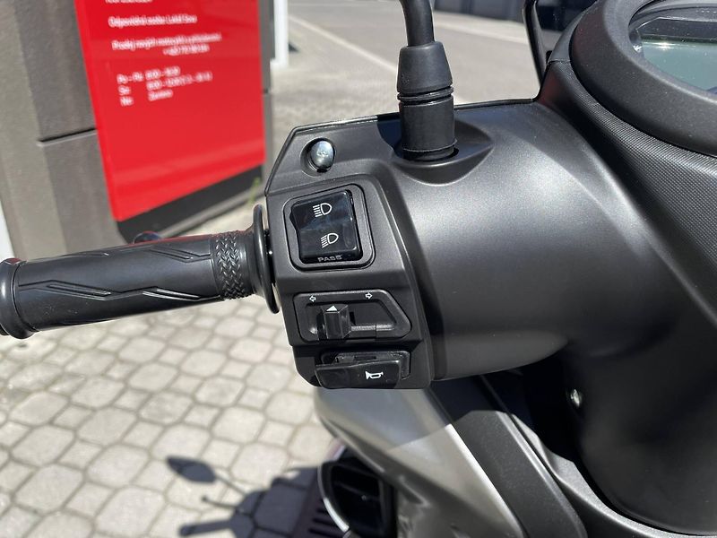 Yamaha (2026) RayZR EU5+ - fotka 11 z 12