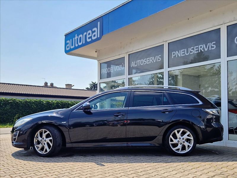 Mazda 6 2,0 i 114kW AUTOKLIMA VÝHŘEV - fotka 2 z 27