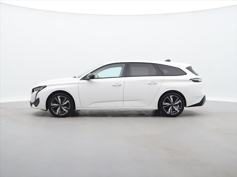 Peugeot 308 1,2 PT 96kW Allure 1.Maj. DPH - fotka 4 z 25