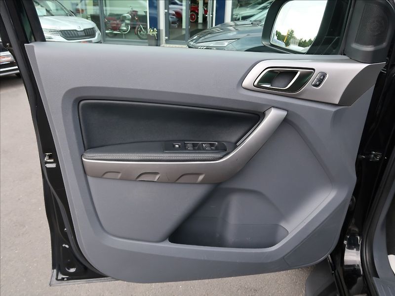 Ford Ranger 3,2 TDCi,147kW,Limited,AT6,DPH - fotka 22 z 27