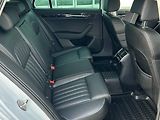 Škoda Superb (2022) kombi 2.0 TDI 7DSG L&K - náhled 20